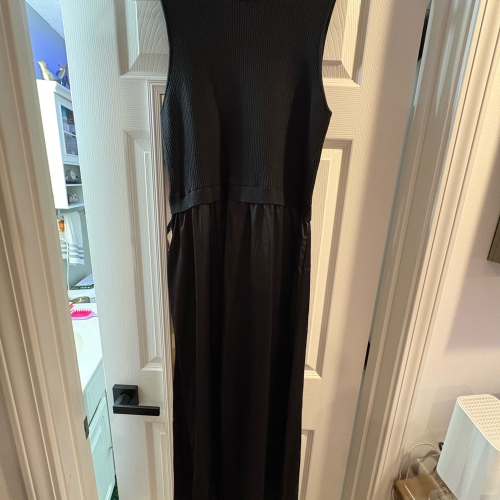 Taylor Black Maxi Dress